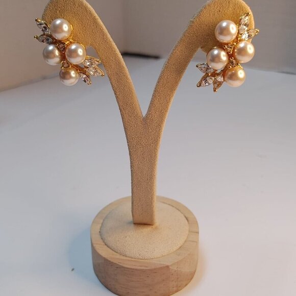 5/$100 Tanya Lind Stud Earrings Faux Pearl Rhinestones 1" Bridal wedding - Picture 6 of 6